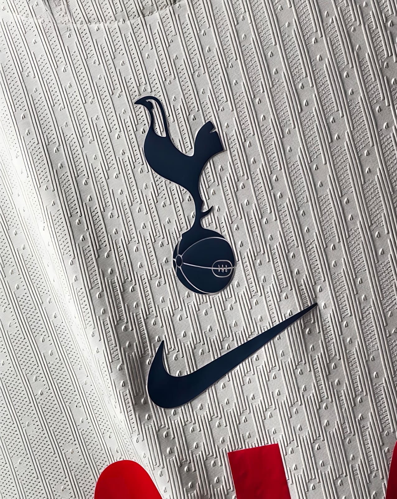 TOTTENHAM HOTSPUR 2025/26 HOME JERSEY (PLAYER VERSION)