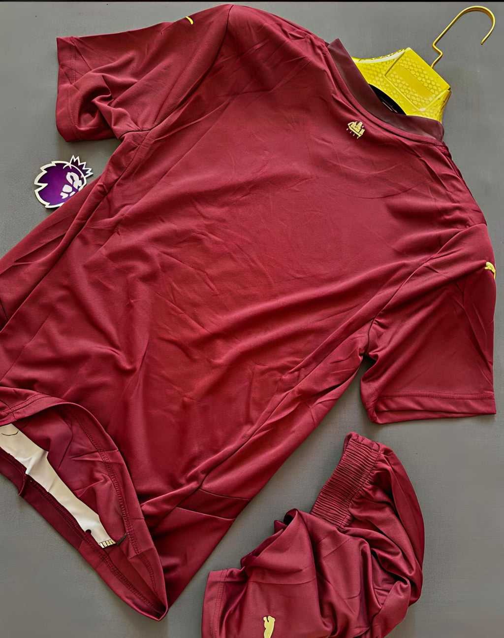 MANCHESTER CITY 2024 HOME SET (WITH SHORTS)