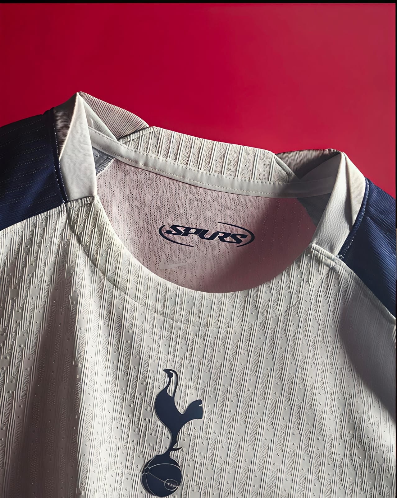 TOTTENHAM HOTSPUR 2025/26 HOME JERSEY (PLAYER VERSION)